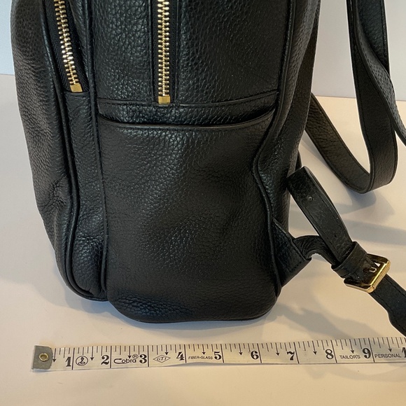 MICHEAL KORS Black Large Leather Backpack - Picture 6 of 13